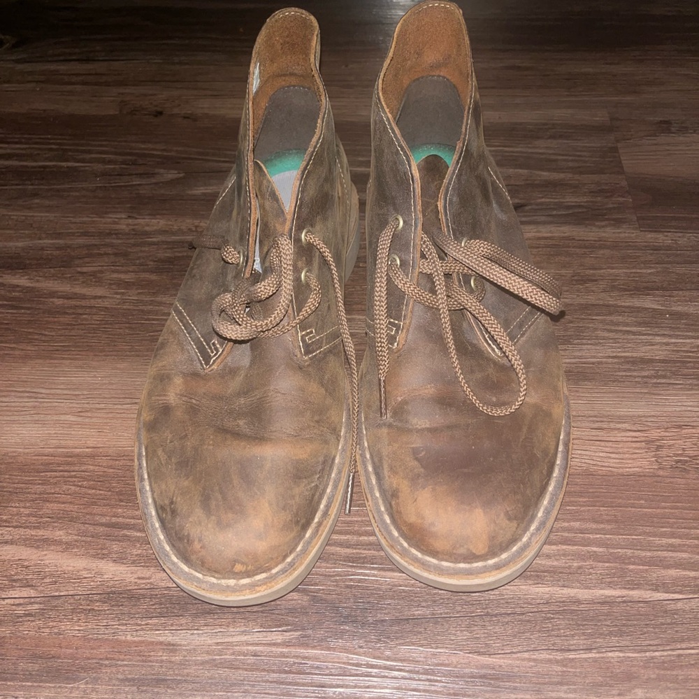 Clarks Men's Brown Chukka Boots